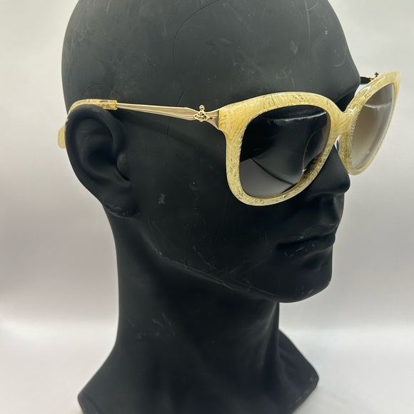 Vivienne Westwood Sunglasses VW80103 - Picture 4 of 7